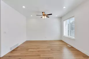 1554 N 3950 W, Lehi, UT 84043 - Photo 9
