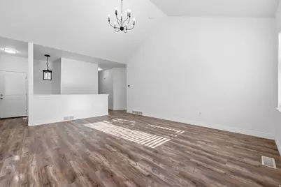 2309 S 2040 W, Woods Cross, UT 84087 - Photo 7