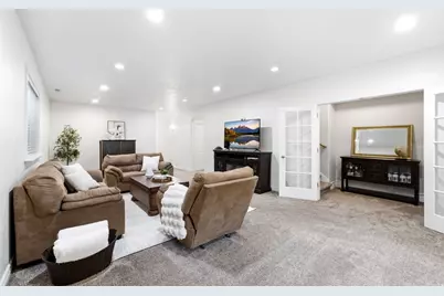 2034 W Meridies Dr S, South Jordan, UT 84095 - Photo 31