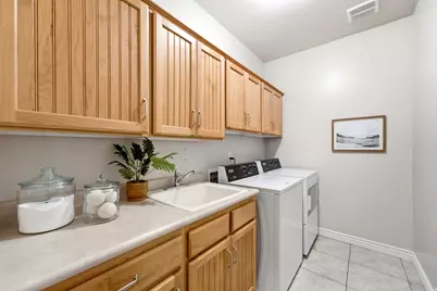 2034 W Meridies Dr S, South Jordan, UT 84095 - Photo 15
