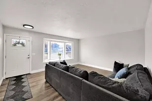 1236 W 1975 S, Woods Cross, UT 84087 - Photo 5