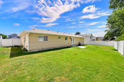 1236 W 1975 S, Woods Cross, UT 84087 - Photo 17