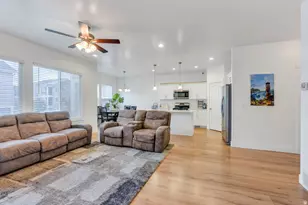 1536 N 3950 W, Lehi, UT 84043 - Photo 9