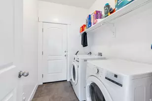 1536 N 3950 W, Lehi, UT 84043 - Photo 13