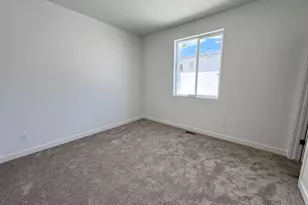 2597 N Scarlet Rd, Eagle Mountain, UT 84005 - Photo 17