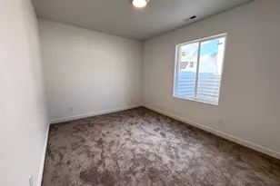2597 N Scarlet Rd, Eagle Mountain, UT 84005 - Photo 23