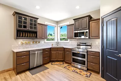 4245 N 300 W, Pleasant View, UT 84414 - Photo 21