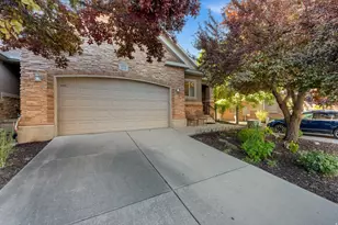 13712 S Mount Cortina Way W, Riverton, UT 84065 - Photo 3
