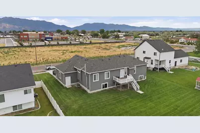 3237 S 5100 W, Hooper, UT 84315 - Photo 41