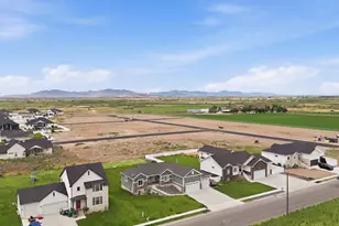 3237 S 5100 W, Hooper, UT 84315 - Photo 39