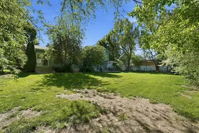 6621 S 1540 E, South Ogden, UT 84405 - Photo 37