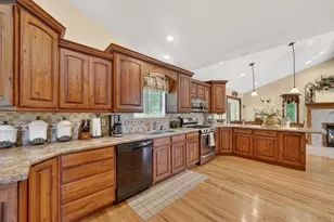 6621 S 1540 E, South Ogden, UT 84405 - Photo 11
