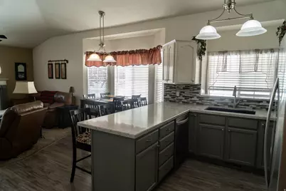 781 E Sunset Ponds Dr, Draper, UT 84020 - Photo 7