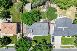 8054 S Boysenberry Dr, Sandy, UT 84093 - Photo 29