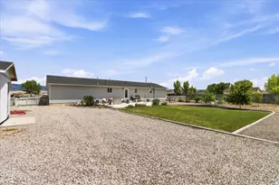 165 N 100 E, Centerfield, UT 84622 - Photo 37