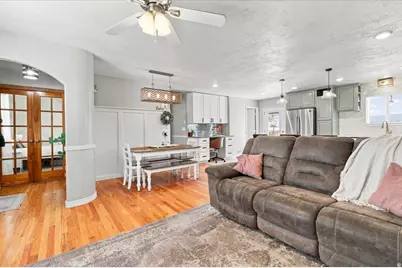 165 N 100 E, Centerfield, UT 84622 - Photo 5