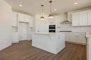 1172 E Antelope Dr, Eagle Mountain, UT 84005 - Photo 7