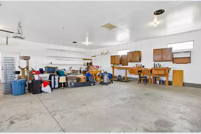 997 W 1600 N, West Bountiful, UT 84087 - Photo 23