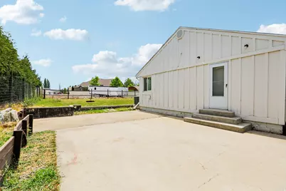 997 W 1600 N, West Bountiful, UT 84087 - Photo 33