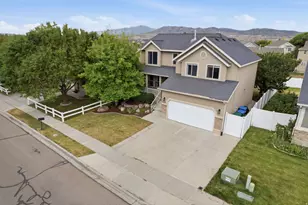 2223 N Pointe Meadow Loop N, Lehi, UT 84048 - Photo 47