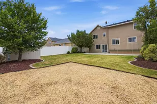 2223 N Pointe Meadow Loop N, Lehi, UT 84048 - Photo 43