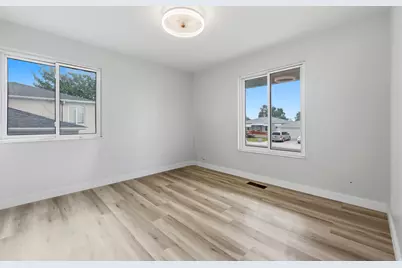 4937 W Mandan Ave, West Valley, UT 84120 - Photo 15