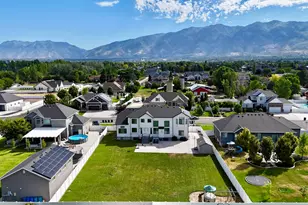86 S Preston St, Kaysville, UT 84037 - Photo 45