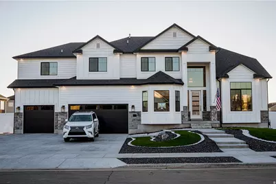 86 S Preston St, Kaysville, UT 84037 - Photo 1