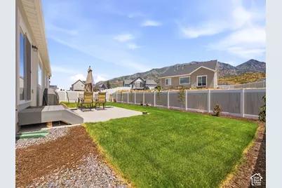 1223 S Red Cliff Dr, Santaquin, UT 84655 - Photo 29