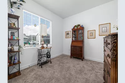 1223 S Red Cliff Dr, Santaquin, UT 84655 - Photo 11