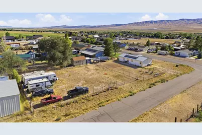 559 S 200 E, Mona, UT 84645 - Photo 19