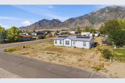 559 S 200 E, Mona, UT 84645 - Photo 25