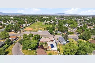 1180 N 400 E, Bountiful, UT 84010 - Photo 45