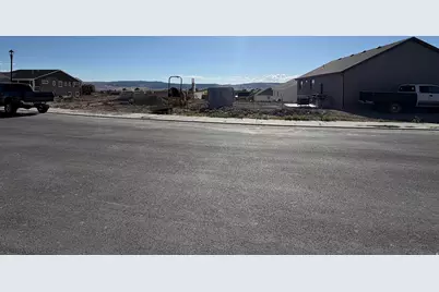 427 S 600 E, Nephi, UT 84648 - Photo 7