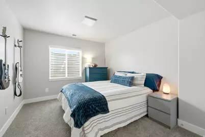 7127 N Hollow Crest Cir, Eagle Mountain, UT 84005 - Photo 19