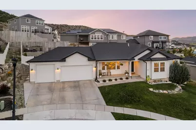 7127 N Hollow Crest Cir, Eagle Mountain, UT 84005 - Photo 39