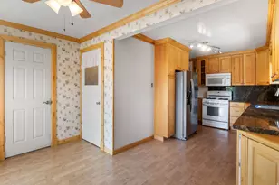 5451 S Avalon Dr, Murray, UT 84107 - Photo 7