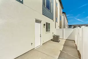 5250 N Greenfield Way, Eagle Mountain, UT 84005 - Photo 25