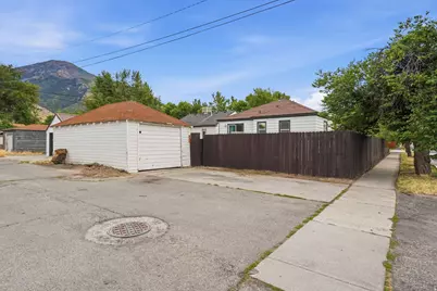 707 E 150 S, Provo, UT 84606 - Photo 31