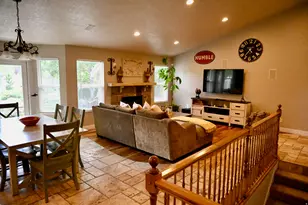 314 E Brown Farm Ln, Draper, UT 84020 - Photo 9