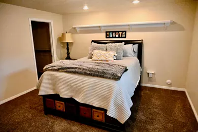 314 E Brown Farm Ln, Draper, UT 84020 - Photo 31