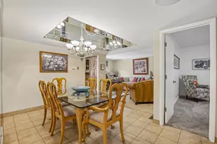 4861 S 1670 E, Holladay, UT 84117 - Photo 3