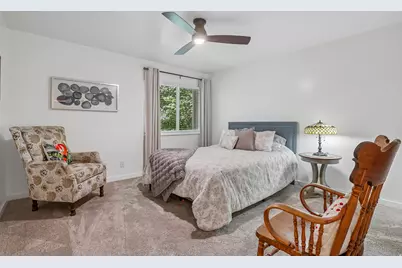 4861 S 1670 E #81, Holladay, UT 84117 - Photo 9