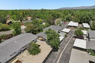 4861 S 1670 E, Holladay, UT 84117 - Photo 21