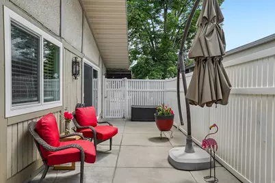 4861 S 1670 E #81, Holladay, UT 84117 - Photo 11