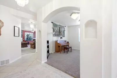 3176 S Rendezvous Way, West Valley, UT 84120 - Photo 7