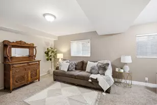 3133 S Applewood Dr E, Bountiful, UT 84010 - Photo 21