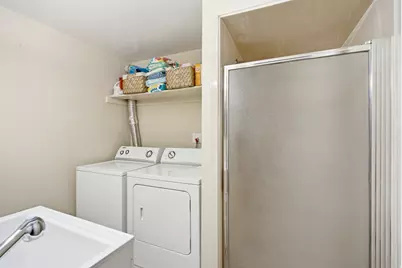 3133 S Applewood Dr E, Bountiful, UT 84010 - Photo 25
