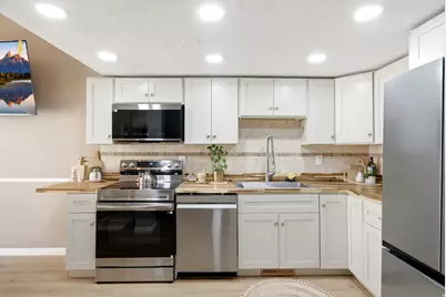 3133 S Applewood Dr E, Bountiful, UT 84010 - Photo 7