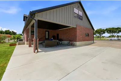 849 W 2700 S, Syracuse, UT 84075 - Photo 47